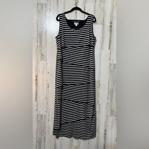 Avenue Black and White Sleeveless Asymmetrical Tiered Maxi